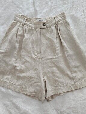 Simple Retro high rise linen shorts, size S